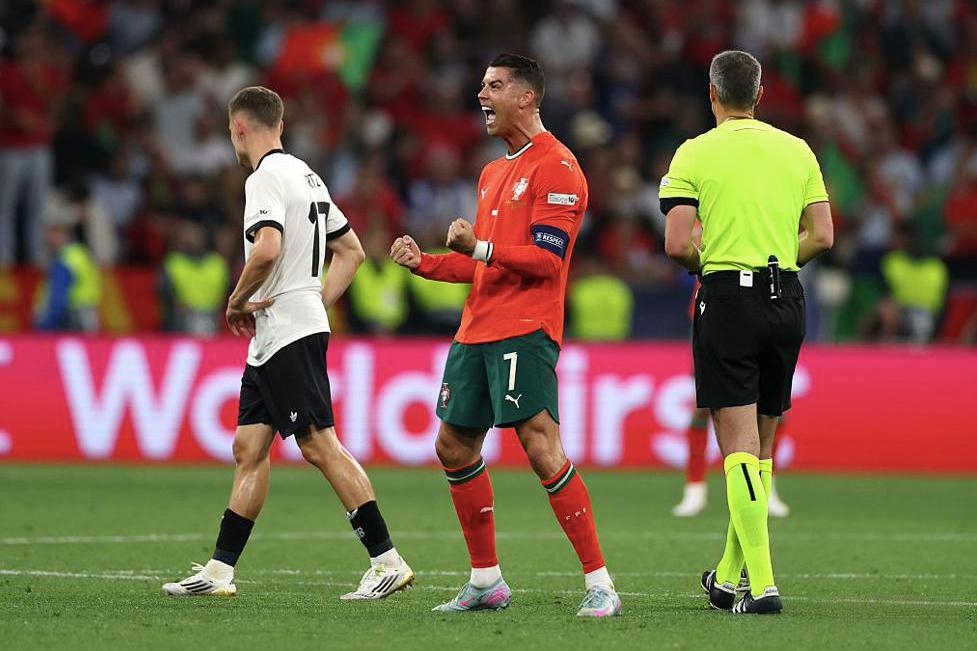 开云体育-法国队轻取葡萄牙队，张本智和扛起全队