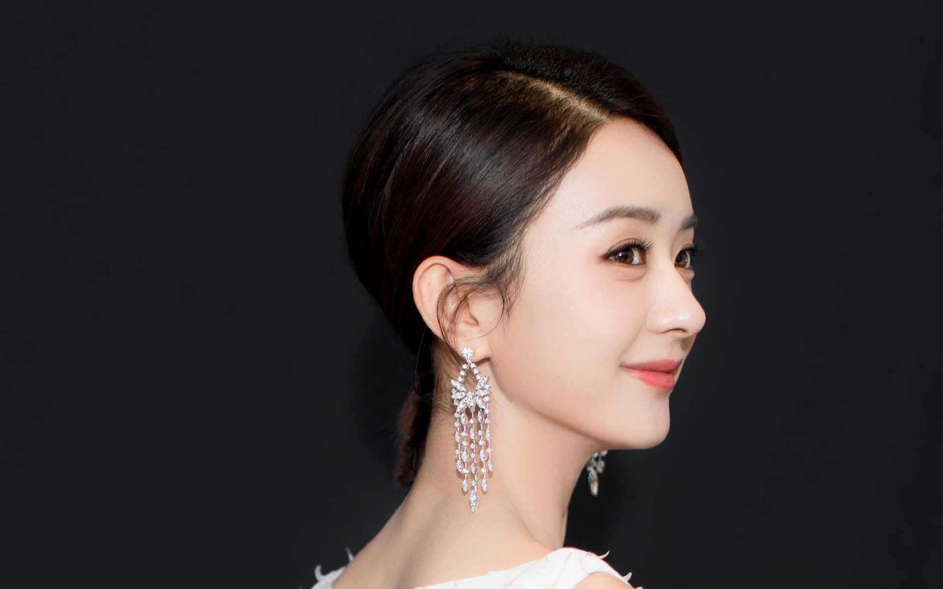 数据代码破解胜利，布鲁诺的运算与土耳其的铁幕