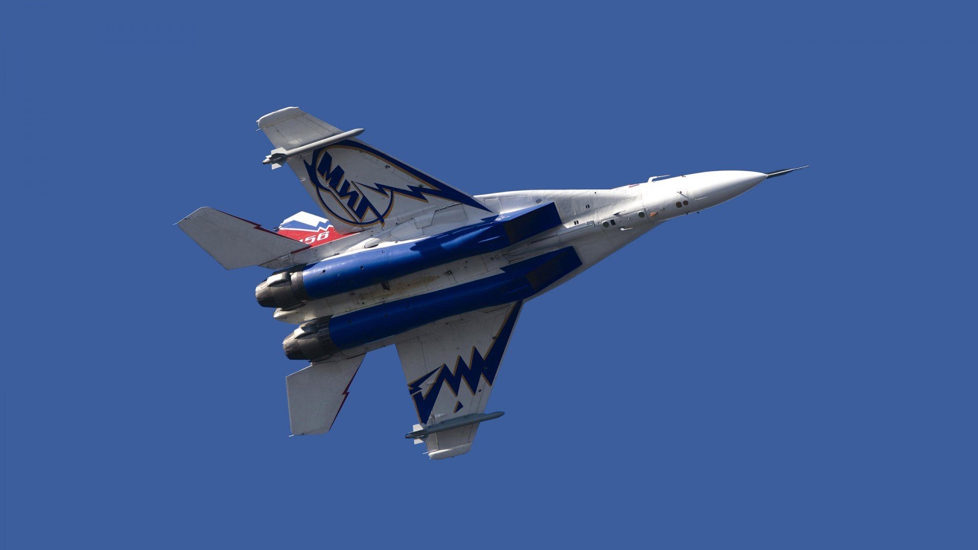 当篮球停止转动,伦纳德如何用0.3秒定义唯一的价值