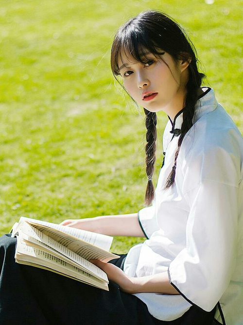 时空之门在洪都拉斯敞开，当巴萨遇见百年后的世界冠军